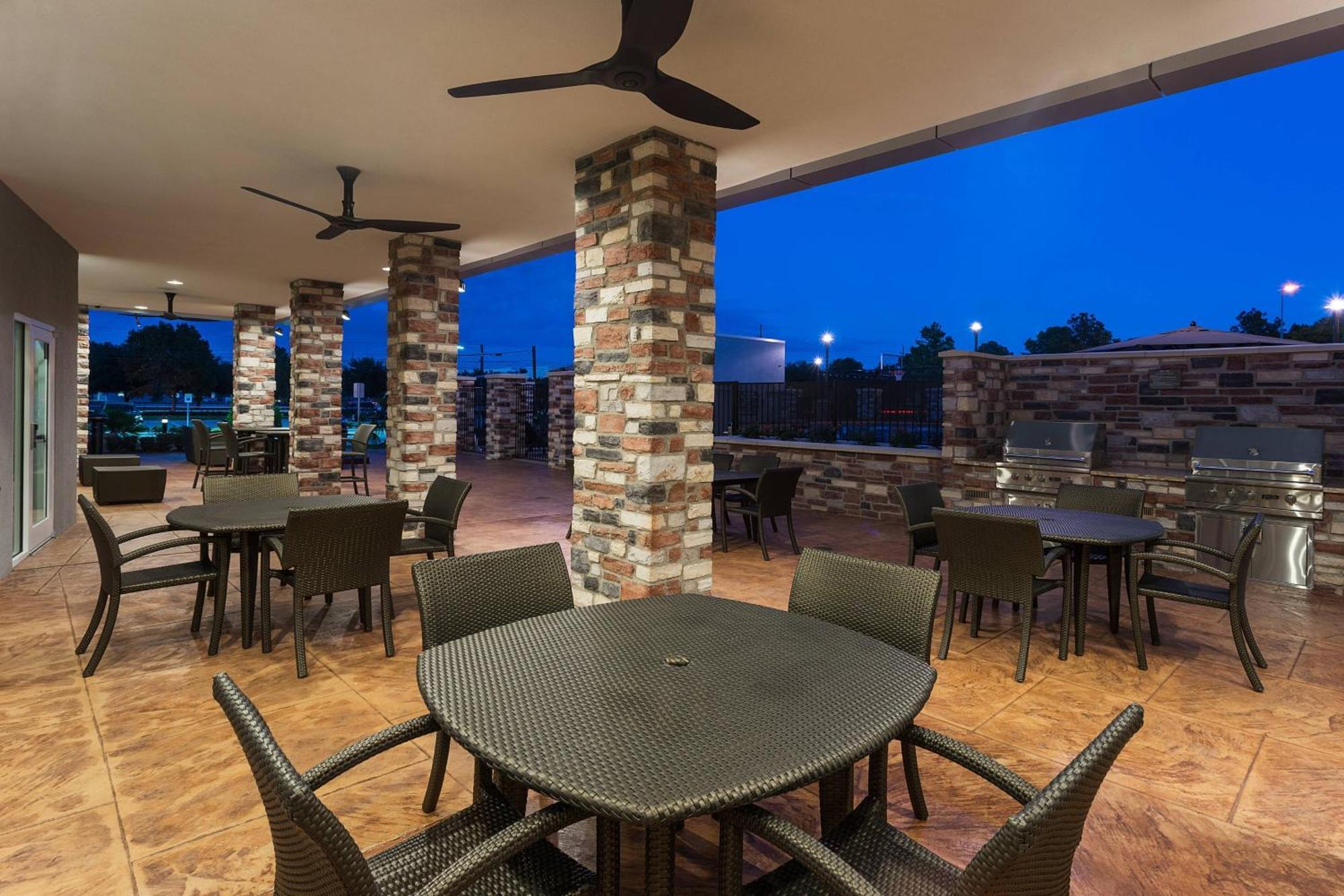 Residence Inn By Marriott Houston West/Beltway 8 At Clay Road Exterior photo